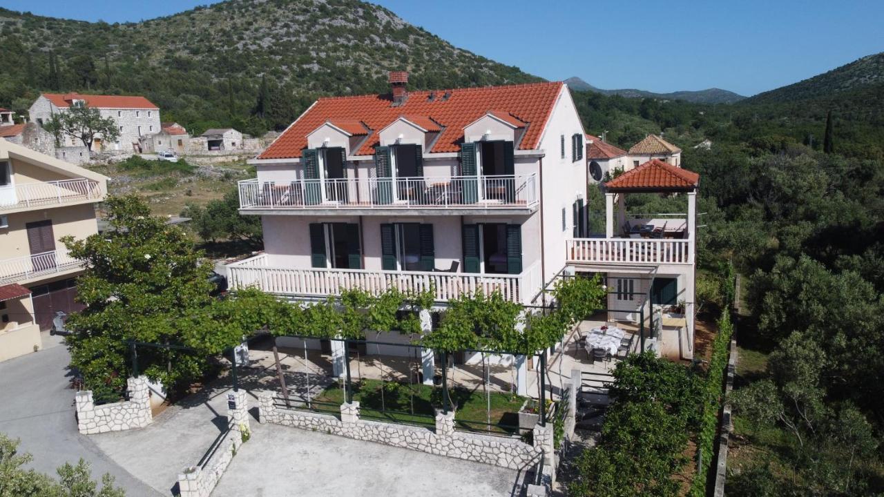 Apartments Kola Banici Luaran gambar
